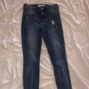 Bullhead skinniest high rise size 24 Jeans